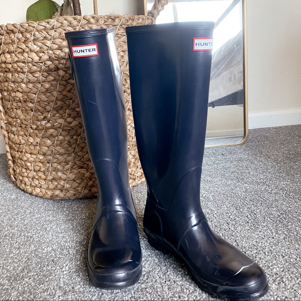 Hunter Dark Purple Tall Rainboots